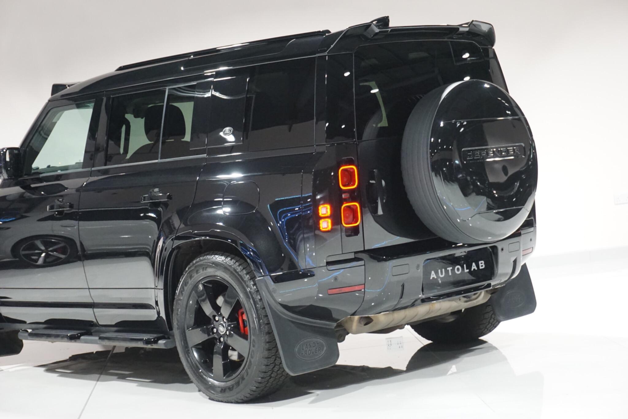 Land Rover Defender 110 2.0 P400e 15.4kWh XS Edition SUV 5dr Petrol Plug-in Hybrid Auto 4WD Euro 6 (s/s) (404 ps)